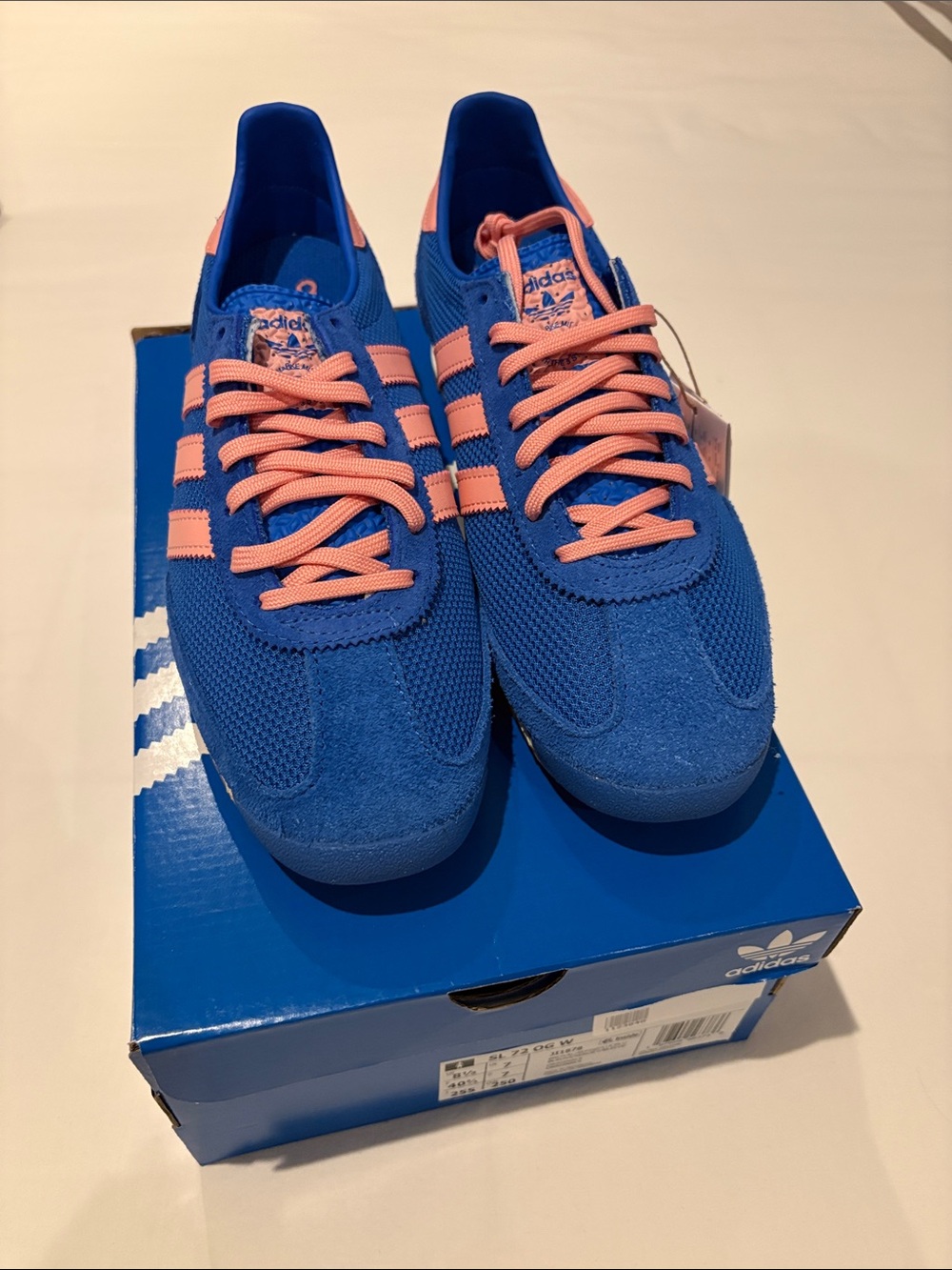 adidas Ladies Blue Sneakers with Pink Laces